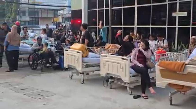 Korsleting Listrik Picu Kebakaran di RS Hermina Jatinegara, Pasien Dievakuasi.jpg