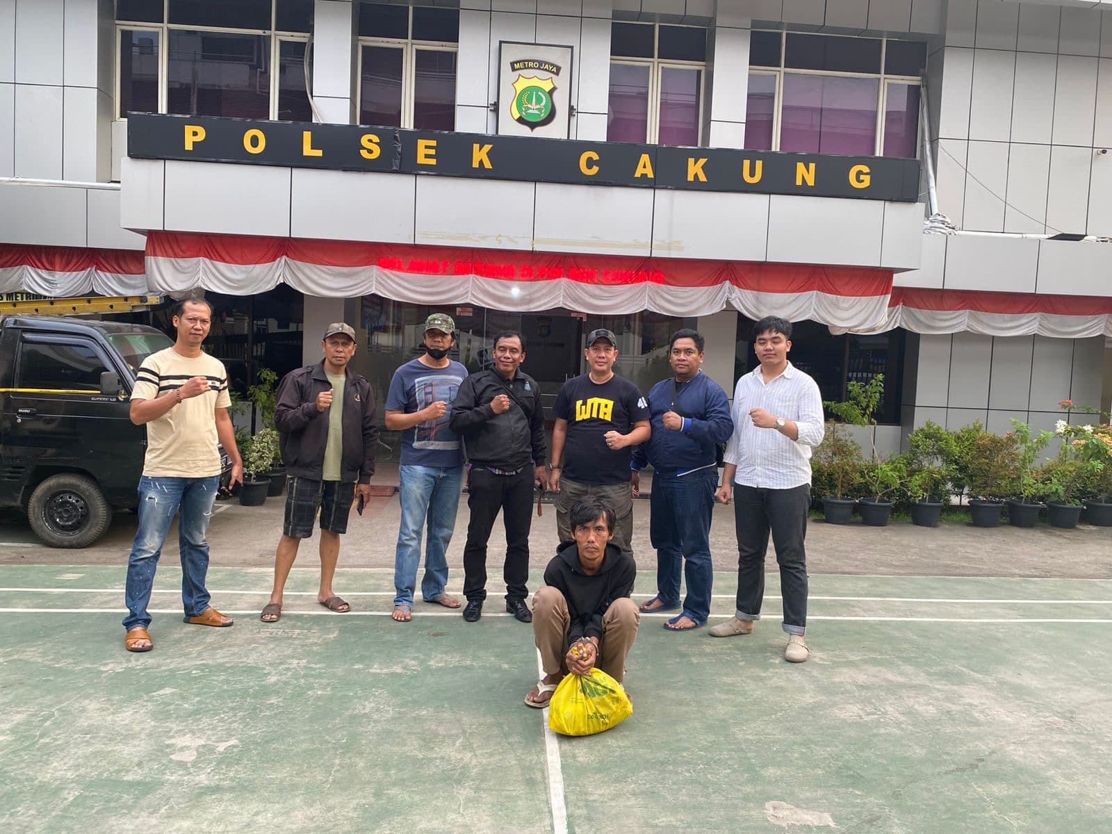 Aksi Preman Jalanan Viral, Pria Todong Sopir Truk Pakai Cutter Ditangkap Polisi Cakung.jpg