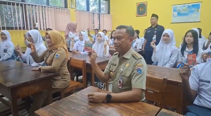 Wali Kota dan Dinas PPAPP DKI Tekankan Pencegahan Bullying di MPLS SMAN 39 Jakarta.jpg