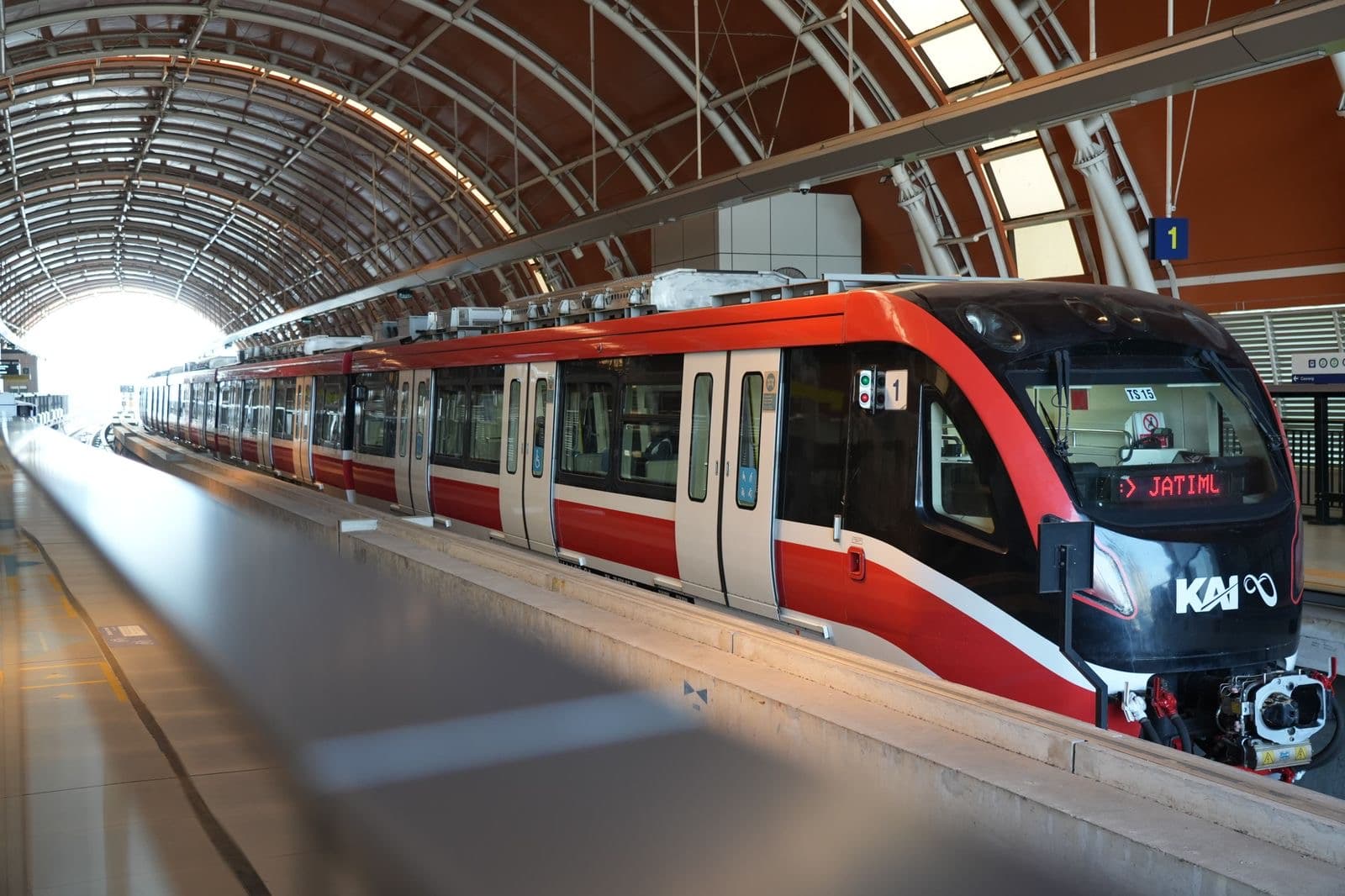 LRT Jabodebek Andalkan Teknologi Canggih untuk Jamin Keselamatan dan Tingkatkan Layanan.jpg