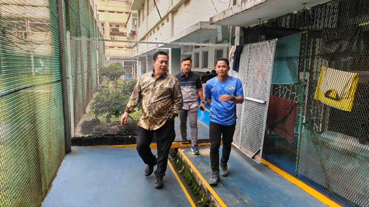 Pastikan Tugas Sesuai SOP, Dirpamintel Ditjenpas Tinjau Rutan Bandung.jpg