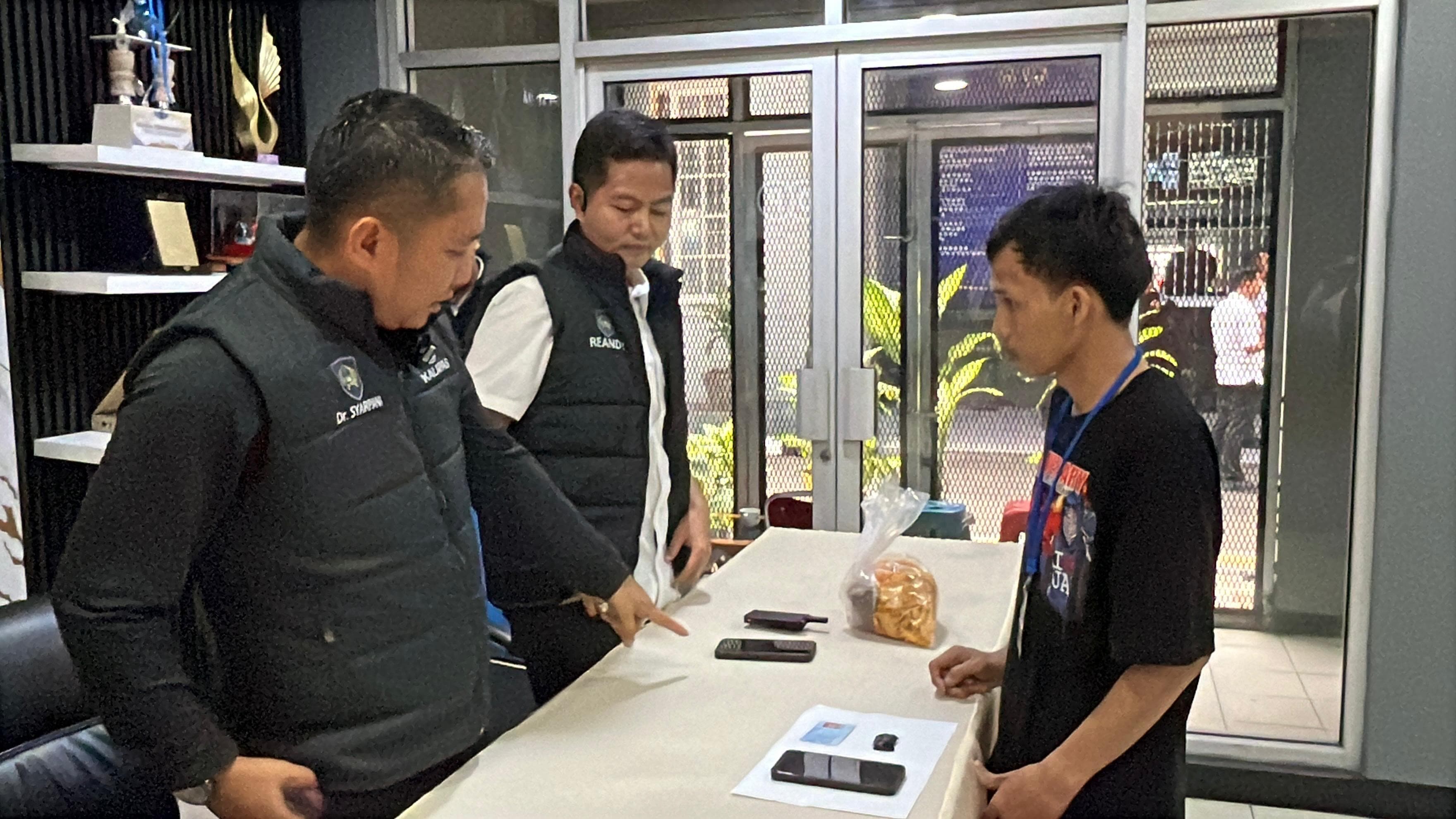 Sabu Diselundupkan di Lubang Anus, Petugas Lapas Narkotika Jakarta Gagalkan Aksi Penyelundupan.jpg