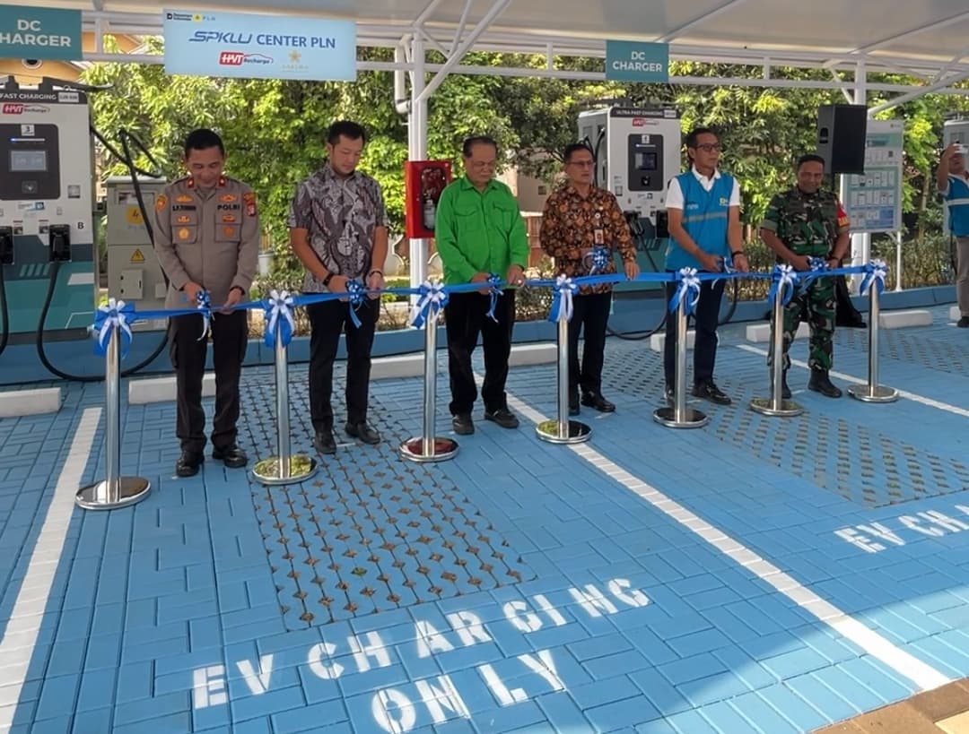 Transaksi-SPKLU-Melonjak-5-Kali,-PLN-Resmikan-SPKLU-Center-ke-4-di-Jakarta-Timur