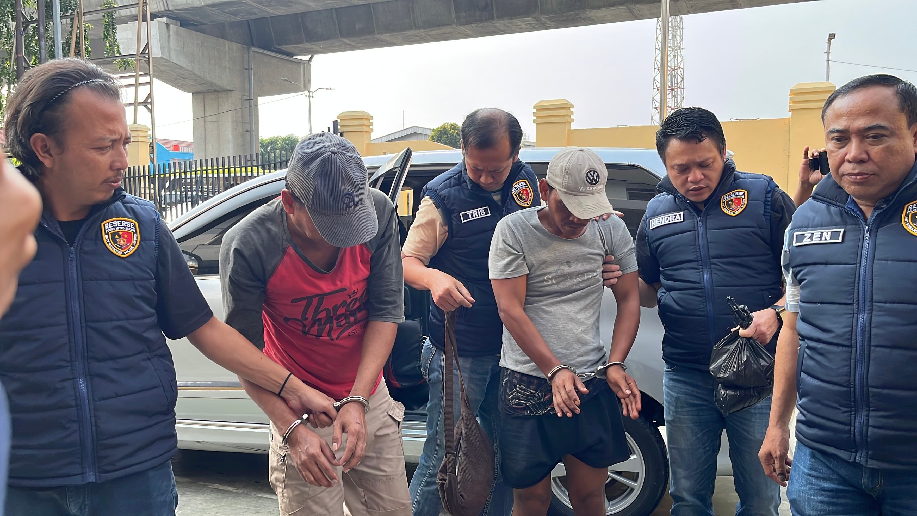 GPS di Motor Jadi Petunjuk, Polisi Ringkus Dua Pelaku Curanmor di Cakung.jpg